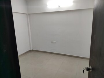 Room in 2 BHK Apartment at Venkateshwara Pearl Wing A, Ambegaon Budruk – for Rent