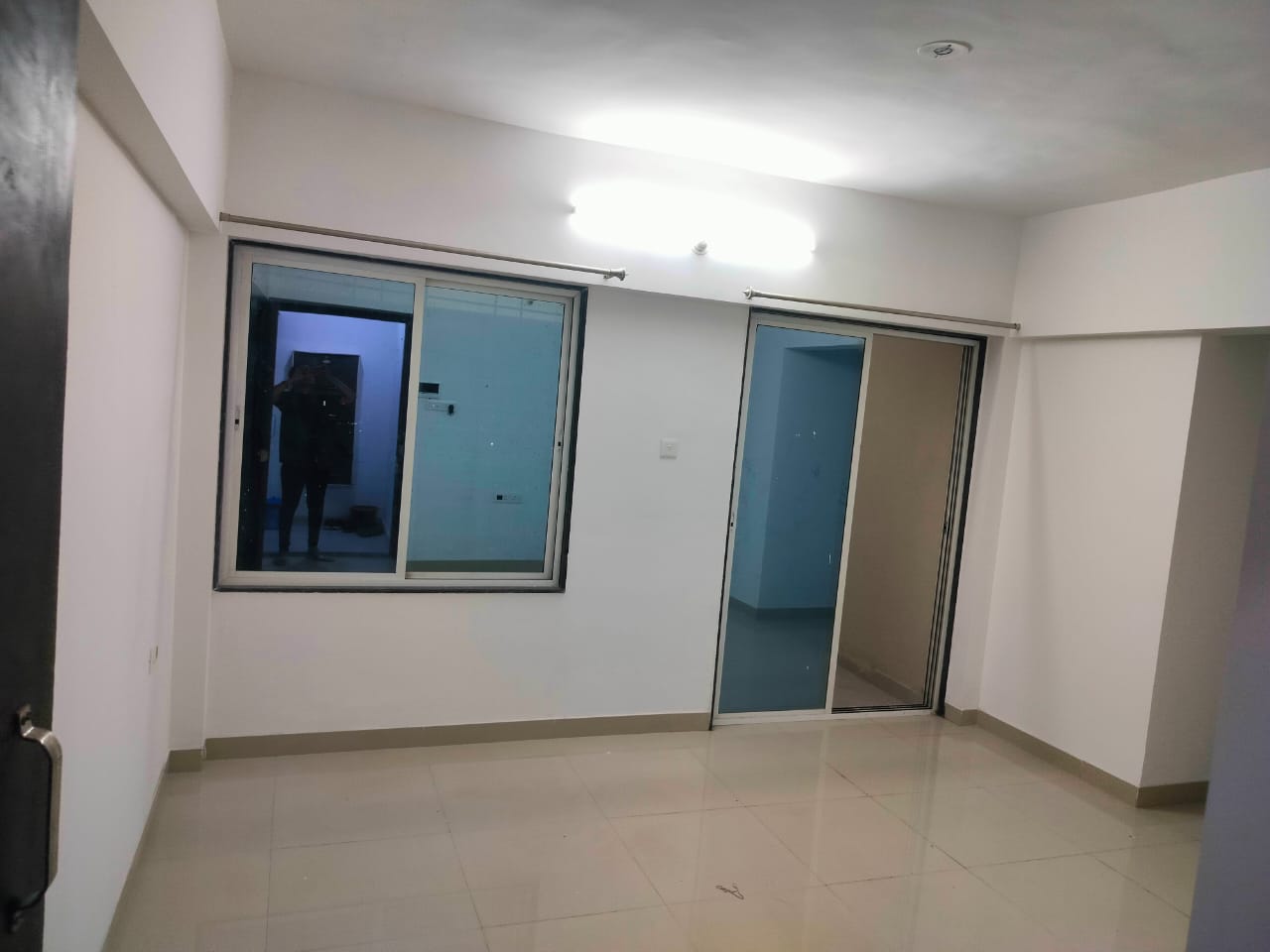 2 BHK + Extra Room 605 Sq.Ft. Apartment in Venkateshwara Pearl Wing A