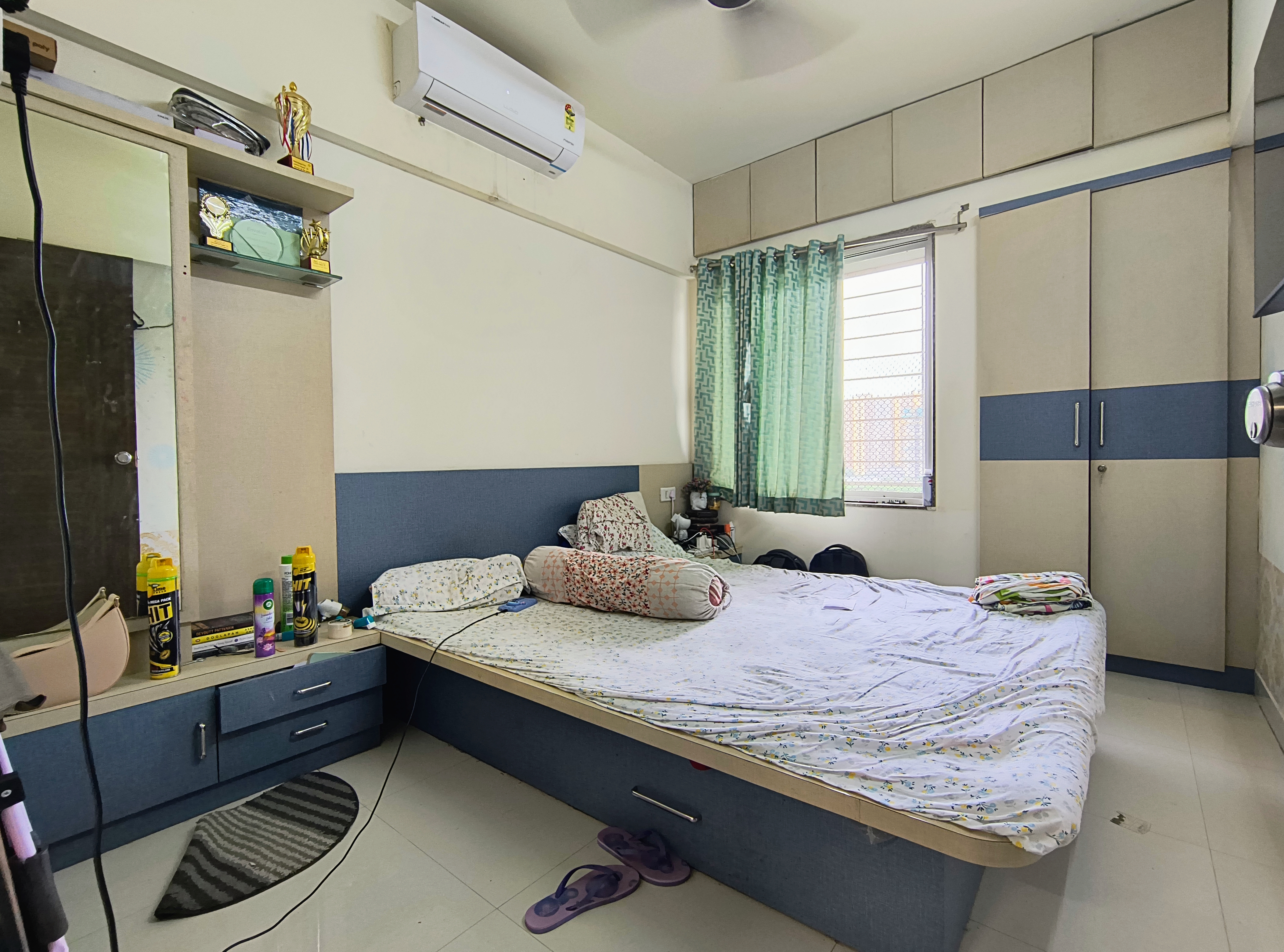 1 BHK + Pooja Room 500 Sq.Ft. Apartment in Venkatesh Graffiti