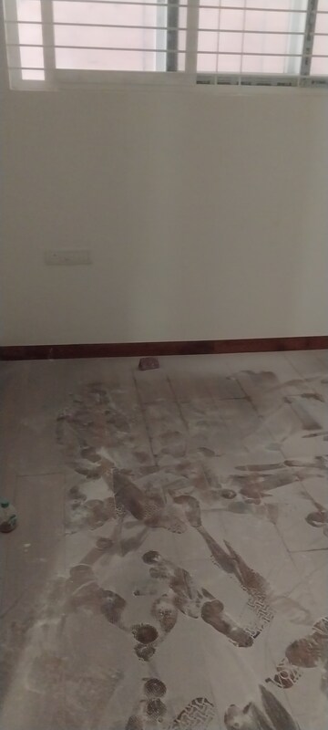 Room in 2 BHK Apartment at Jayanagar – for Rent