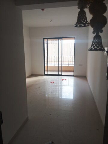 Room in 2 BHK Apartment at Shapoorji Pallonji Joyville Hadapsar Annexe, Hadapsar – for Rent