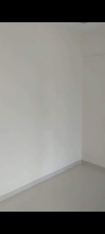 Room in 2 BHK Apartment at Rosa Oasis, Ghodbunder Road – for Sale