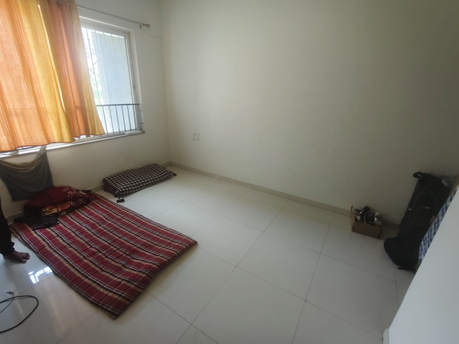 3 BHK + Servant Room 886 Sq.Ft. Apartment in Godrej 24