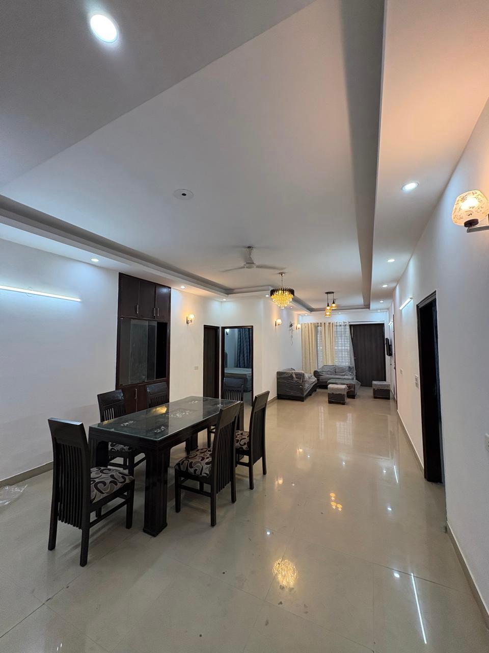 4 BHK + Servant Room 3577 Sq.Ft. Apartment in DLF Privana South