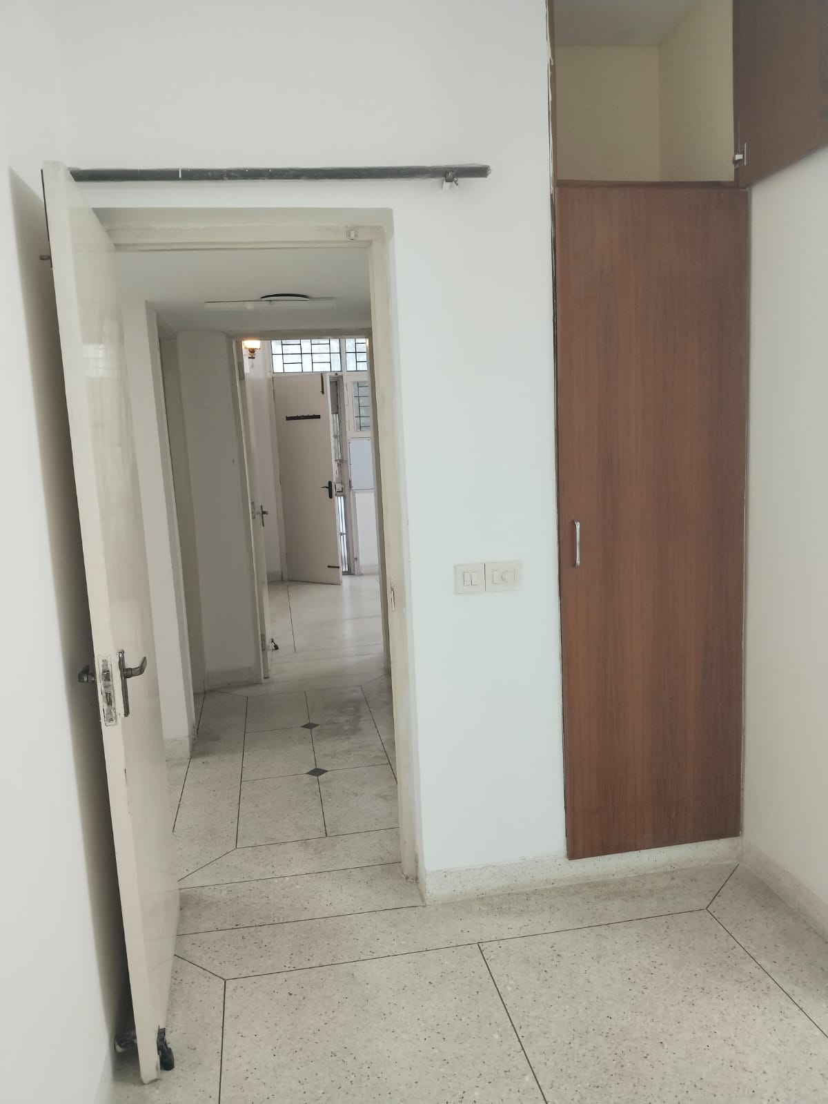 2.5 BHK 1250 Sq.Ft. Builder Floor in Auram Floor