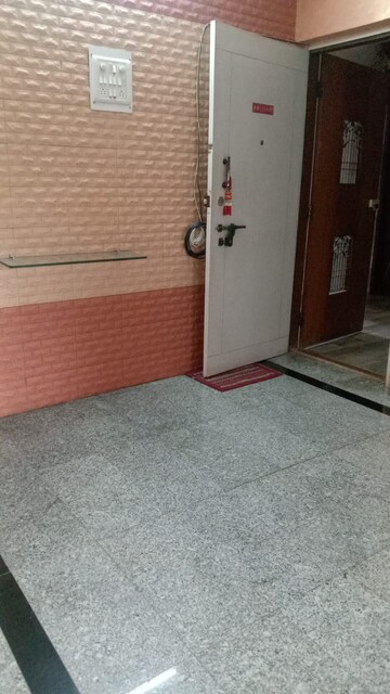 Room in 1 BHK Apartment at Acme Enclave, Malad West – for Rent