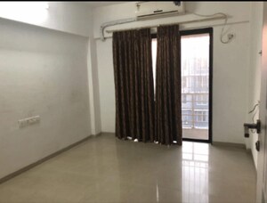 Room in 3 BHK Apartment at Atul Blue Meadows, Andheri East – for Sale