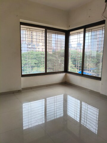 Master Bedroom in 2 BHK Apartment at Ram Niwas Goregaon West, Goregaon West – for Rent