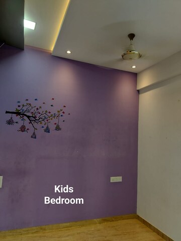 Room in 2 BHK Apartment at VTP Belair, Mahalunge – for Rent