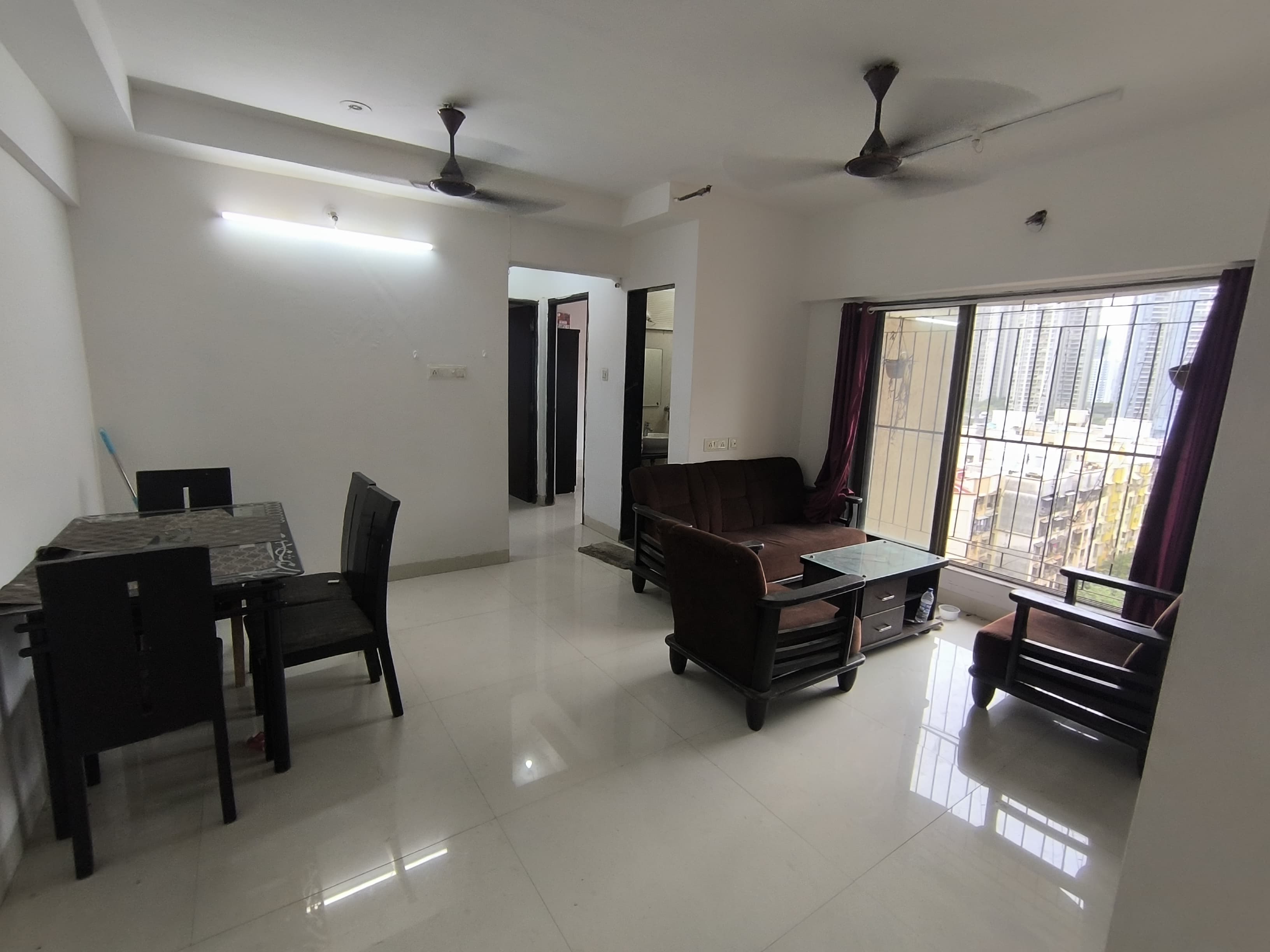 2 BHK Apartment For Rent in Shreedham Splendour