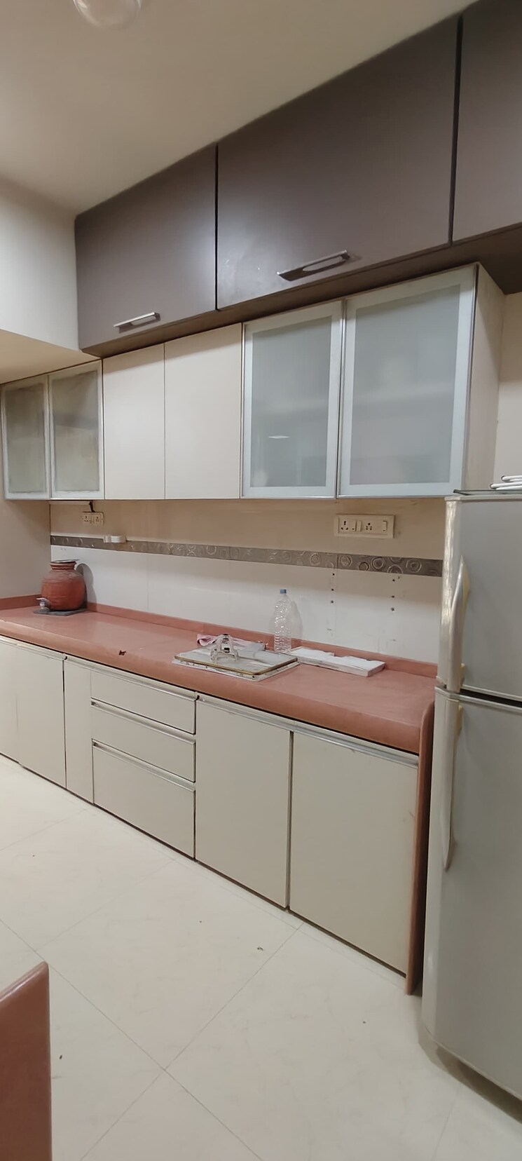 Kitchen, goregaon east 5 Bedroom 2600 Sq.Ft. Apartment In Goregaon East Mumbai 8914692