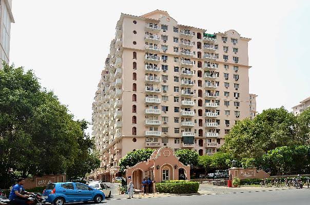 3 BHK 1435 Sq.Ft. Apartment in DLF The Wellington Estate