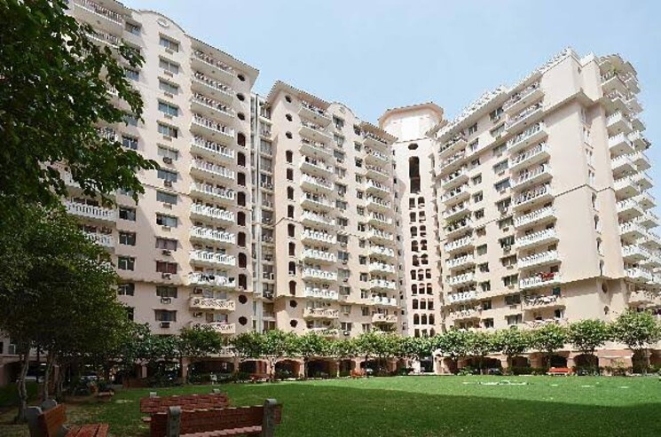 Exterior View, dlf-the-wellington-estate 3 Bedroom 1435 Sq.Ft. Apartment In Dlf Phase V Gurgaon 8914687