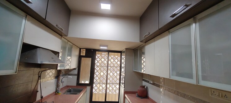Kitchen, goregaon east 5 Bedroom 2600 Sq.Ft. Apartment In Goregaon East Mumbai 8914692