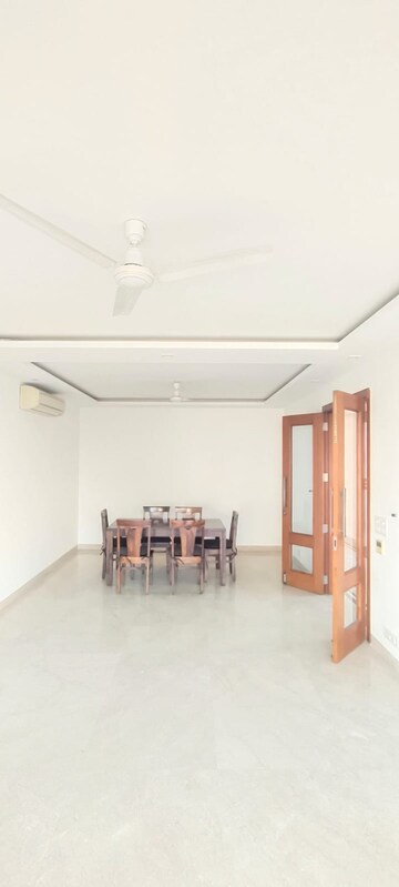 Living Room in 4 BHK Apartment at Safdarjung Development Area – for Rent