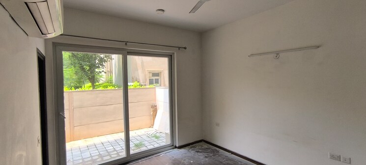 Room, bptp-amstoria 3 Bedroom 2229 Sq.Ft. Villa In Sector 102 Gurgaon 8914755