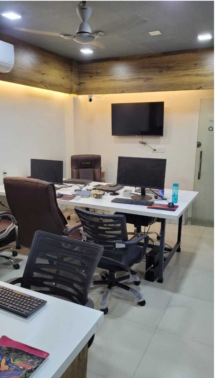 Team Area, shivalik-satyamev Commercial Office Space 746 Sq.Ft. In Bopal Ahmedabad 8912286