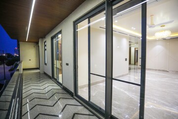 Building Lobby in 4 BHK Builder Floor at Emaar Marbella, Sector 66 – for Sale