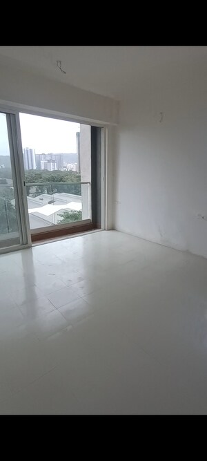 2 BHK Apartment For Sale in Indiabulls One Indiabulls, Pokhran Road No Two