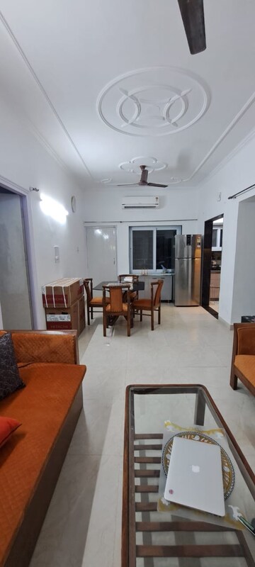Living Room in 2 BHK Apartment at Vikas Puri – for Rent