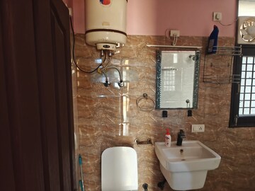Bathroom in 3 BHK Apartment at Pinnacle Tower, Indrapuram – for Rent