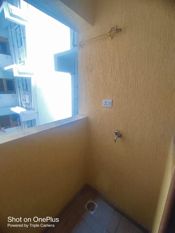 Furnished Amenities in 2 BHK Apartment at Kohinoor Zen Estate, Kharadi – for Rent