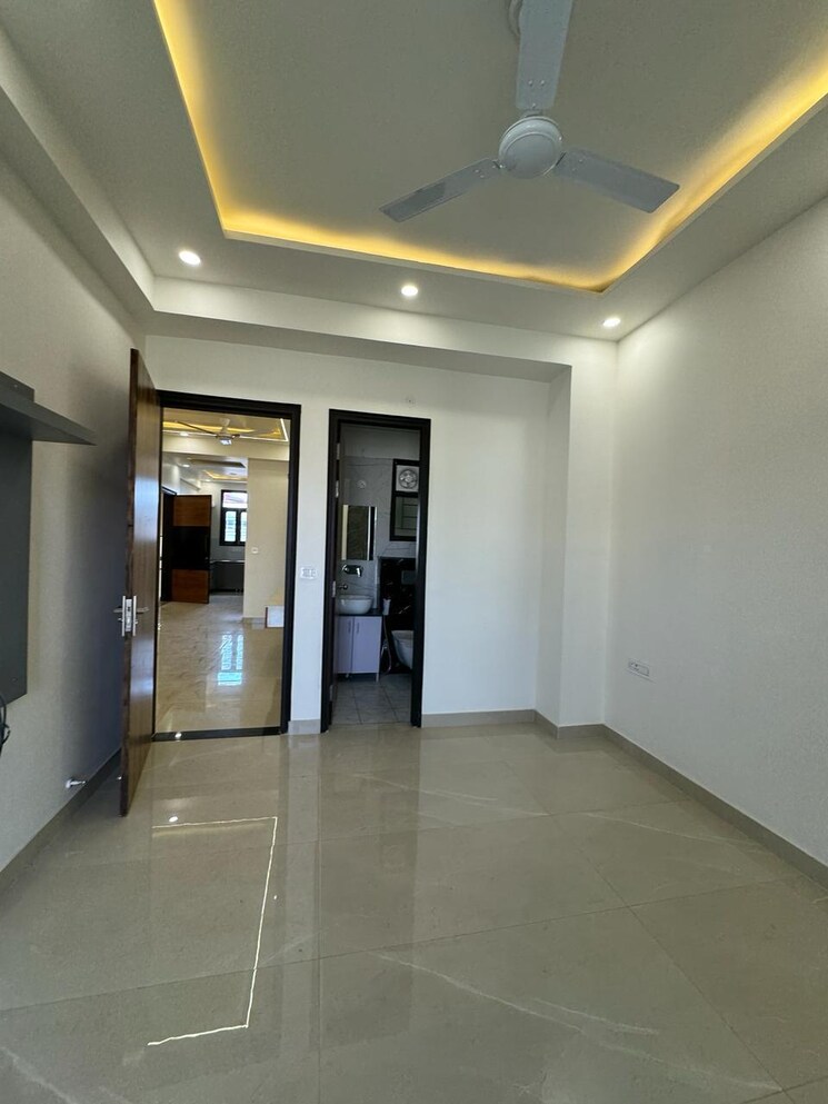 Room, aman vihar 3 Bedroom 1500 Sq.Ft. Apartment In Aman Vihar Dehradun 8914851