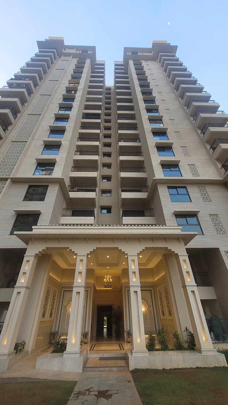 Exterior View, sobha-royal-pavilion-phase-6 3.5 Bedroom 1804 Sq.Ft. Apartment In Sarjapur Road Bangalore 8914843