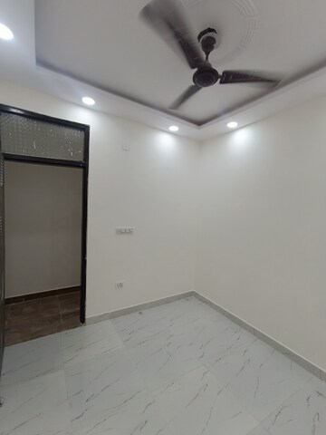 Room in 3 BHK Builder Floor at Govindpuri – for Sale