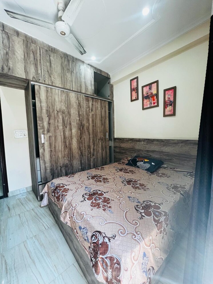 Bedroom, sushant lok i 2 Bedroom 1000 Sq.Ft. Builder Floor In Sushant Lok I Gurgaon 8914863