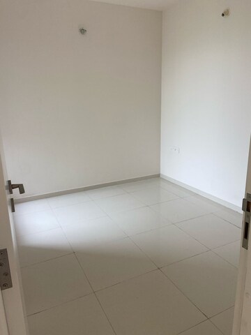 Room in 2 BHK Apartment at Yashwin Sukhniwas, Hinjewadi – for Rent