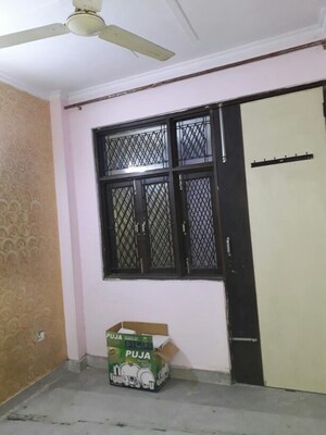 Room in 2 BHK Builder Floor at Govindpuri – for Sale
