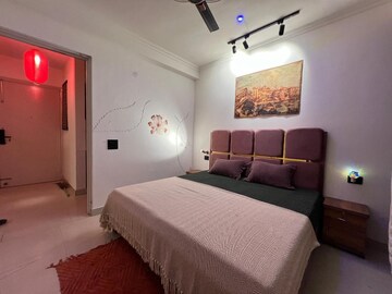Bedroom in 2 BHK Builder Floor at Saket – for Rent