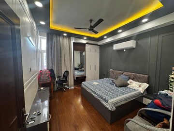Bedroom in 3 BHK Apartment at SS Almeria, Sector 84 – for Rent