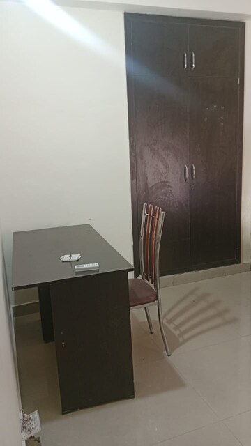 2.5 BHK Apartment For Sale in Aims Golf City, Sector 75