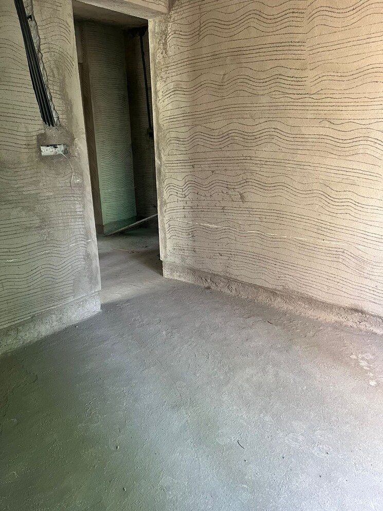 Room, nine-reflex 1.5 Bedroom 450 Sq.Ft. Apartment In Dadar East Mumbai 8914969