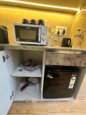 Furnished Amenities in Studio Apartment at Kaveri City Center, Delta I Greater Noida – for Sale