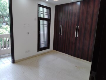 Room in 2 BHK Builder Floor at Malviya Nagar – for Rent