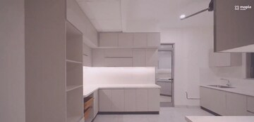 Bathroom in 4 BHK Apartment at Mantri Pinnacle, Hulimavu – for Rent