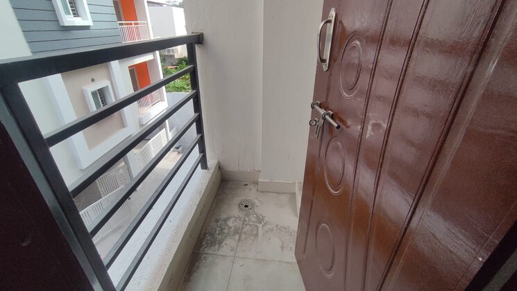 Balcony, whitefield 1 Bedroom 475 Sq.Ft. Independent House In Whitefield Bangalore 8915050