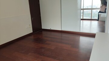 Room in 3.5 BHK Apartment at Karle Zenith Residence, Nagavara – for Rent