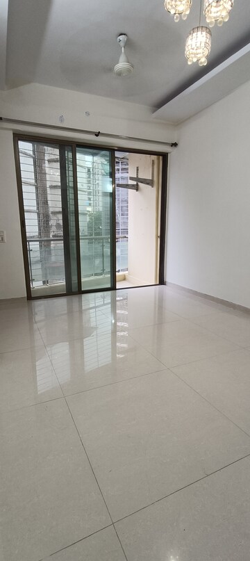 Living Room in 2.5 BHK Apartment at Raj Horizon, Mira Road East – for Rent