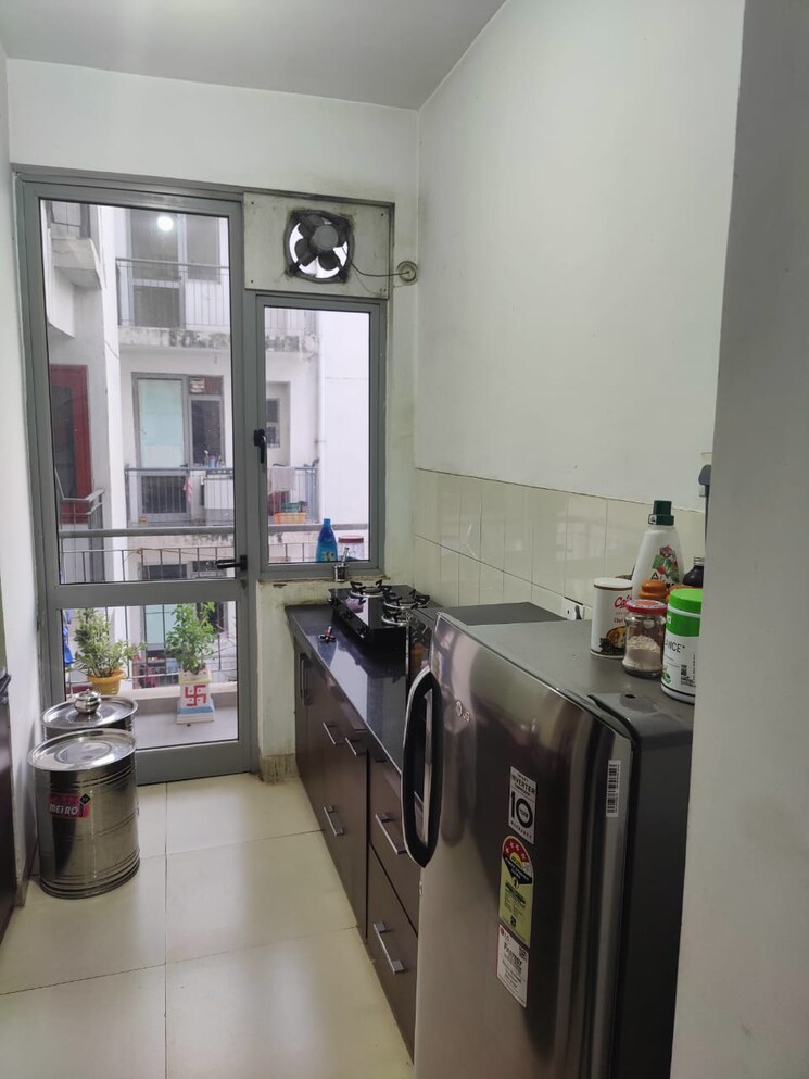 Kitchen, vatika-city-homes 3 Bedroom 1740 Sq.Ft. Apartment In Sector 83 Gurgaon 8915024