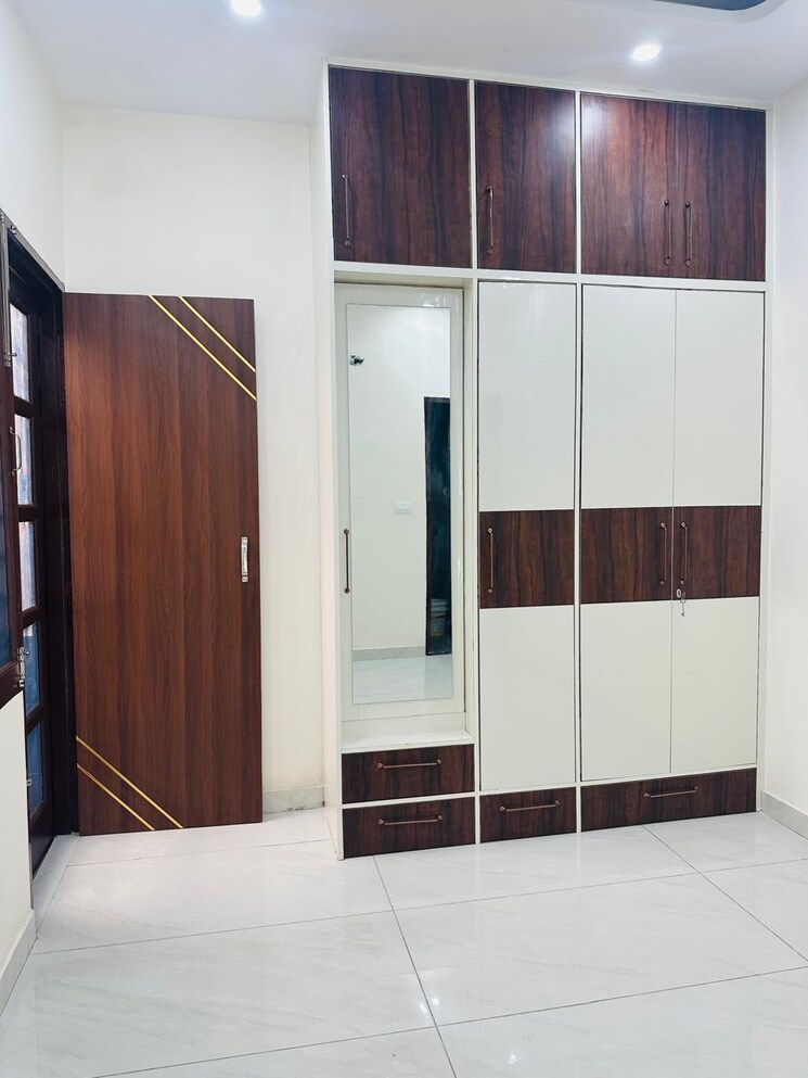 undefined, ambala highway 3 Bedroom 90 Sq.Yd. Independent House In Ambala Highway Zirakpur 8915059