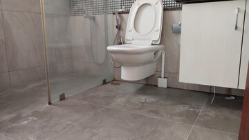Bathroom in 3.5 BHK Apartment at Karle Zenith Residence, Nagavara – for Rent