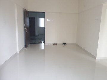 Room in 2 BHK Apartment at Kumar Megapolis Saffron, Hinjewadi – for Rent