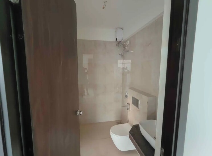 Bathroom, raymond-ten-x-habitat 2 Bedroom 900 Sq.Ft. Apartment In Pokhran Road No Two Thane 8915041