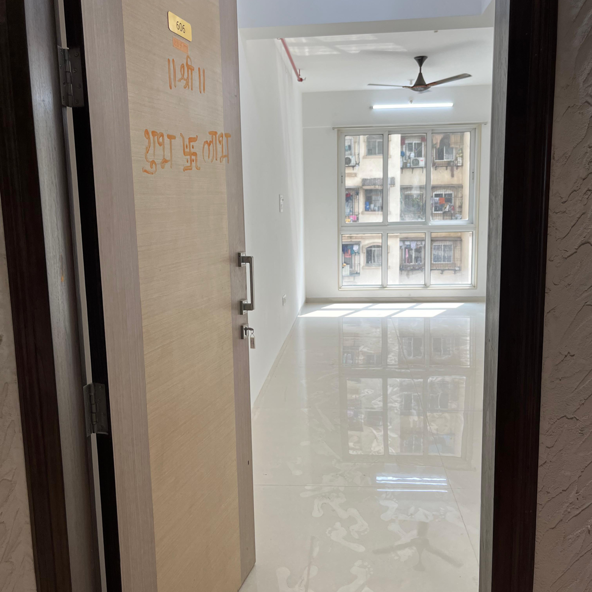 1 BHK 420 Sq.Ft. Apartment in Neelam Solstice