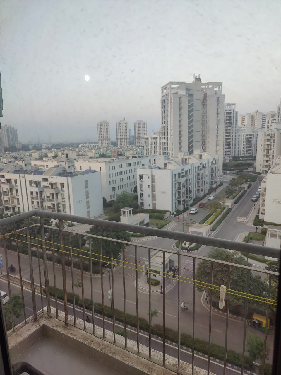 2 BHK + Extra Room Apartment For Rent in Vatika City Homes