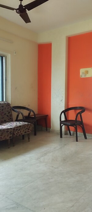 2 BHK Apartment For Sale in Picnic Garden